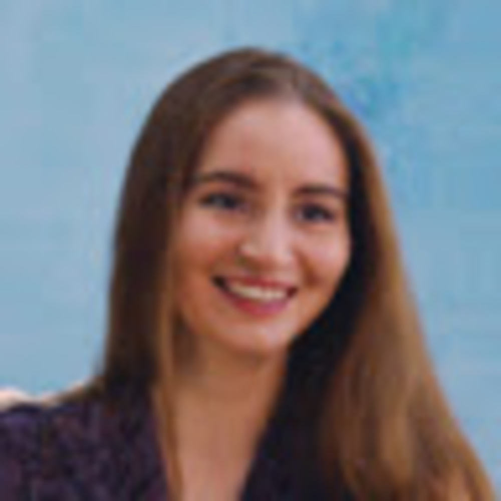 Meet your Posher, Elvira